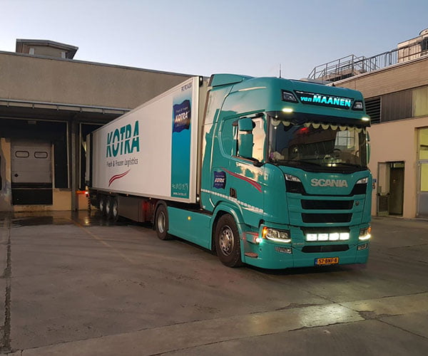 Trailer Van Maanen voor laden